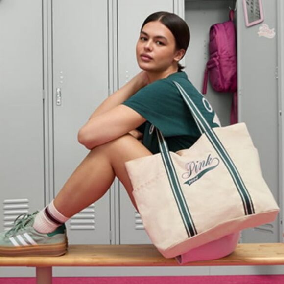 Victoria Secrets PINK Varsity Striped Canvas Tote/Travel/Overnight/Gym Bag - Picture 2 of 5